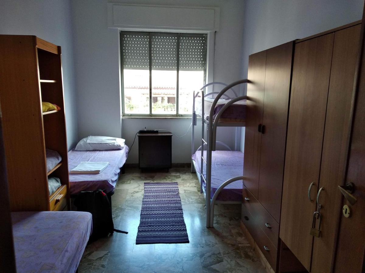 Apartmán Casa Studenti E Giovani Turisti Fkk - Giochi Di Societa Ed Intimo Party - Volontari Benvenuti Palermo Exteriér fotografie