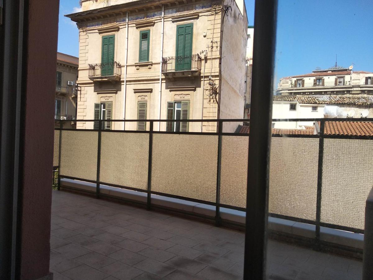 Apartmán Casa Studenti E Giovani Turisti Fkk - Giochi Di Societa Ed Intimo Party - Volontari Benvenuti Palermo Exteriér fotografie