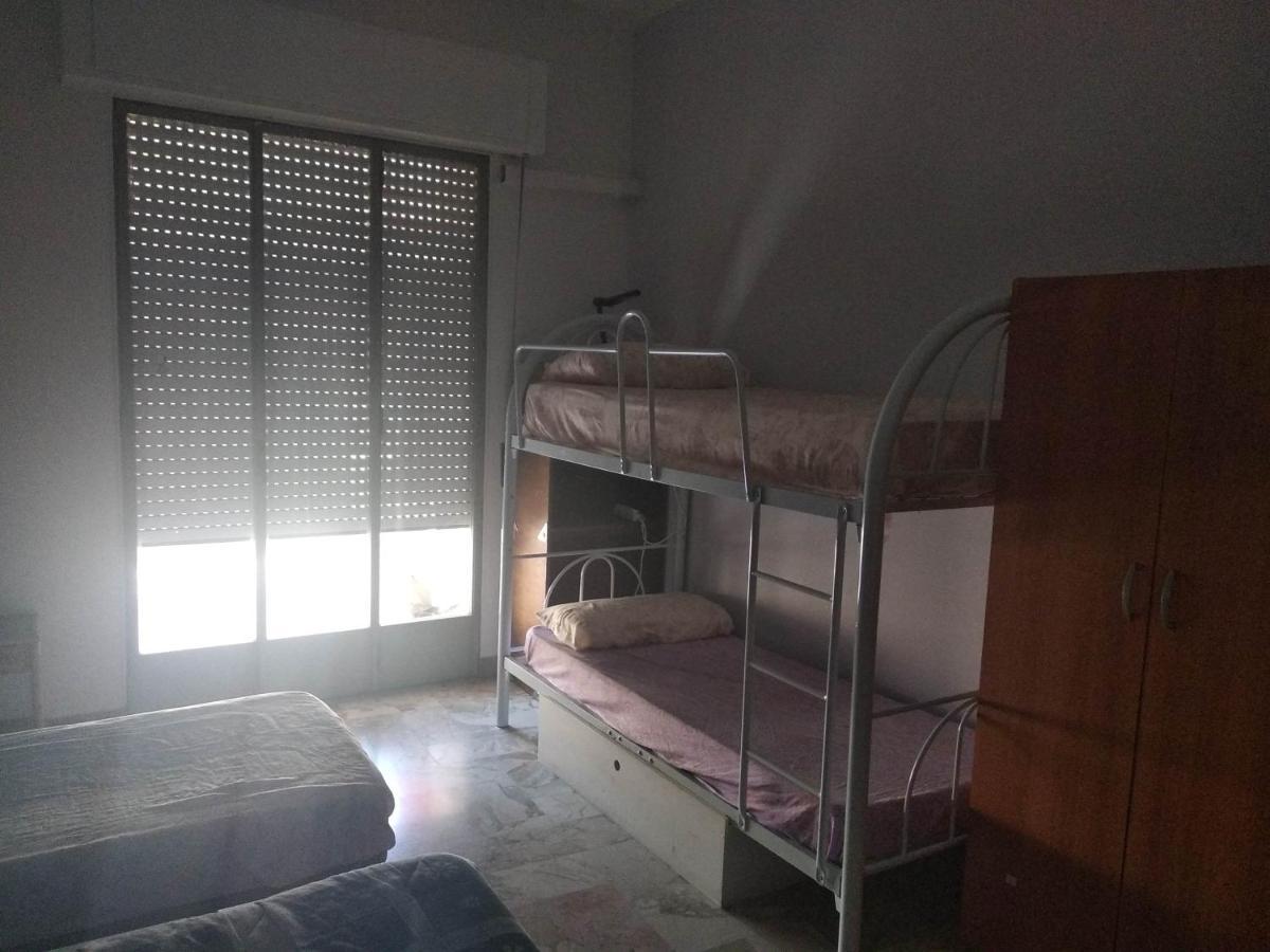 Apartmán Casa Studenti E Giovani Turisti Fkk - Giochi Di Societa Ed Intimo Party - Volontari Benvenuti Palermo Exteriér fotografie